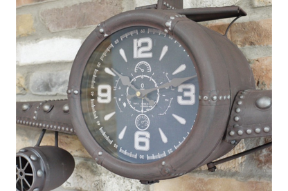 Aeroplane Clock