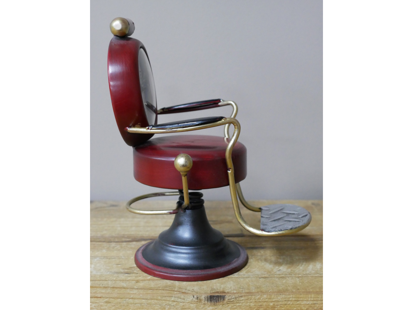 Barbers Chair Clock