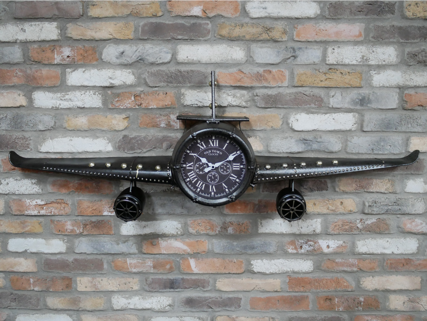 Aeroplane Clock