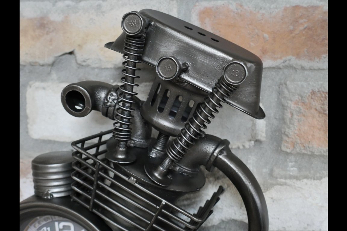 Engine Clock