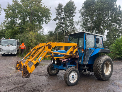 FORD 4110 54HP TRACTOR WITH BOMFORD LOADER