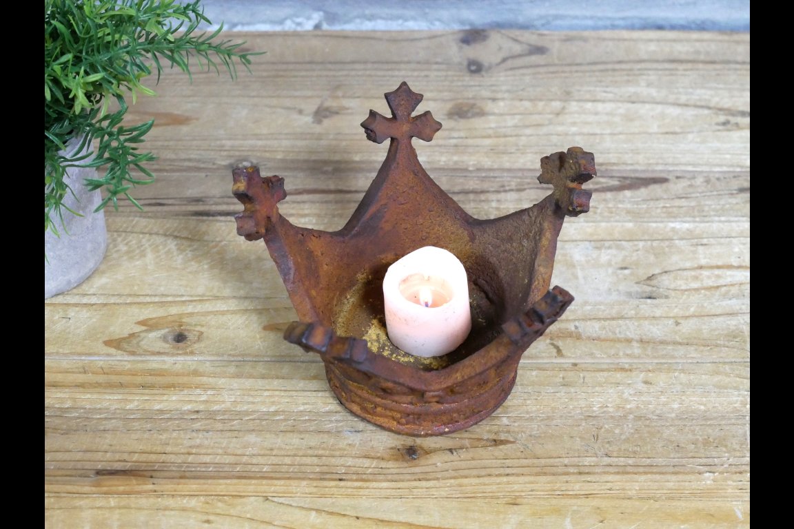 Crown Candle Holder