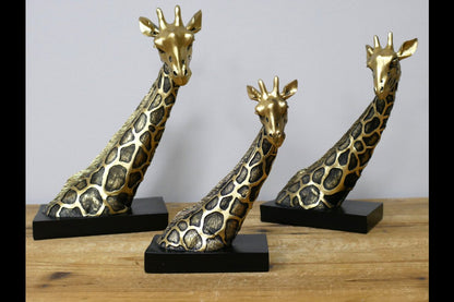 Giraffe Head (L)