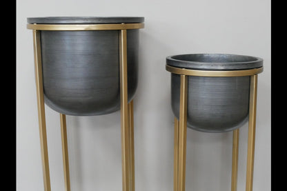 Set Of 2 Planters