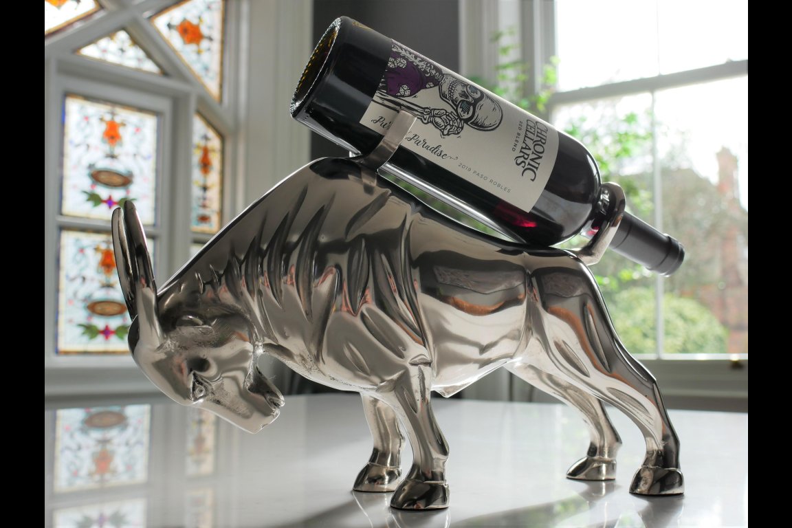Bull Bottle Holder