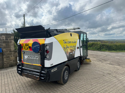 64/2014 JOHNSTON C201 ROAD SWEEPER