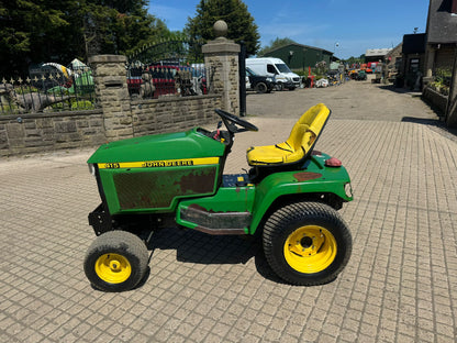 JOHN DEERE 415 TRACTOR RIDE ON LAWN TRACTOR