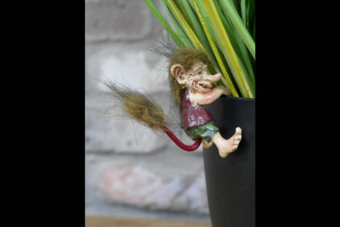 Troll Pot Hangers