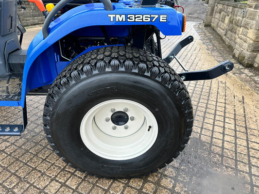 NEW/UNUSED ISEKI TM3267E 26HP 4WD COMPACT TRACTOR