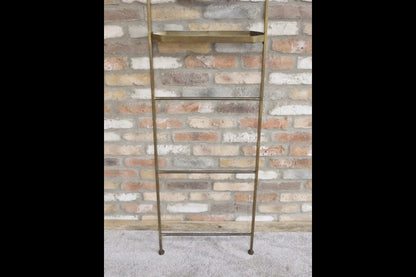 Mirror Stand