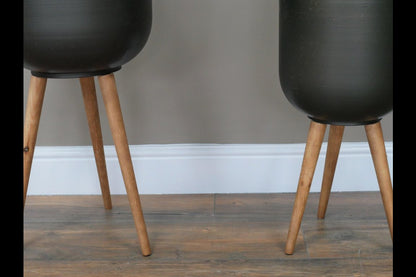 Set Of Two Planters
