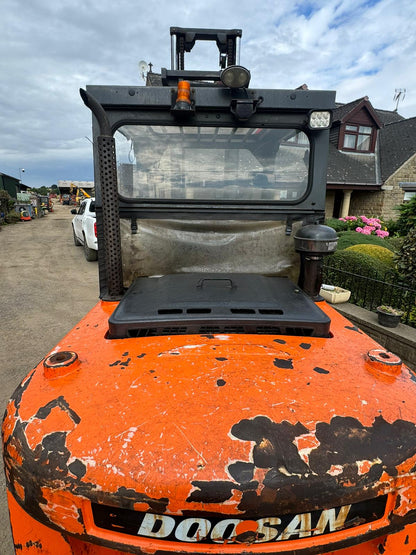 2017 DOOSAN D55C-5 FORKTRUCK 5.5 TON DIESEL FORKLIFT