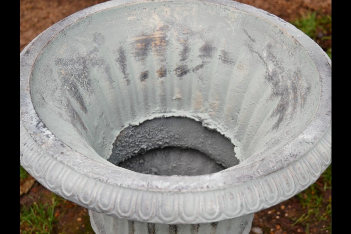 C3 Urn No Base O/C Finish