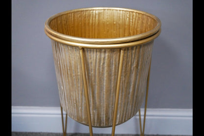 Plant Stand