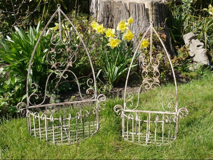 Set Of 2 Wall Planters