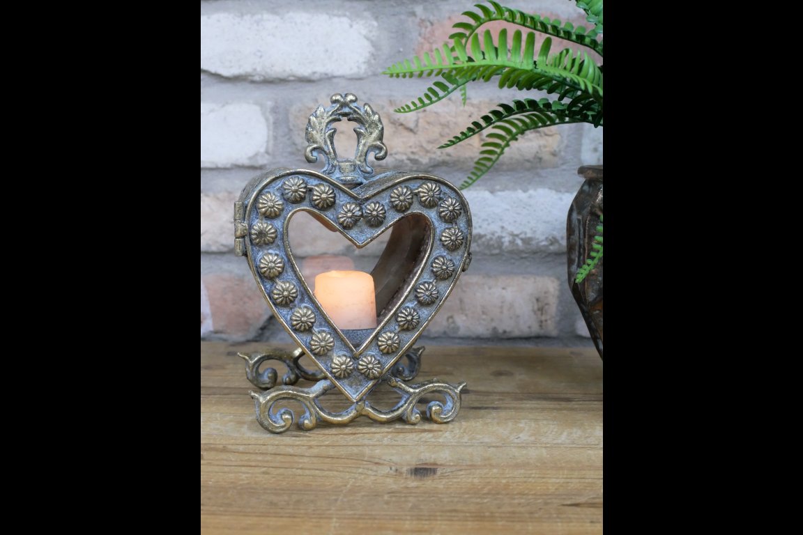 Small Heart Lantern