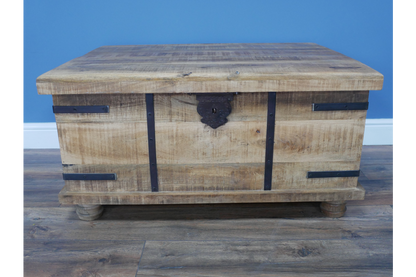 Trunk / Coffee Table