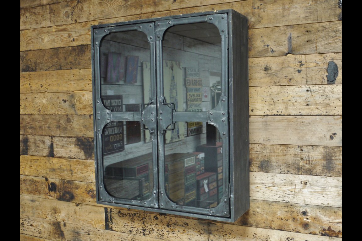 Wall Cabinet