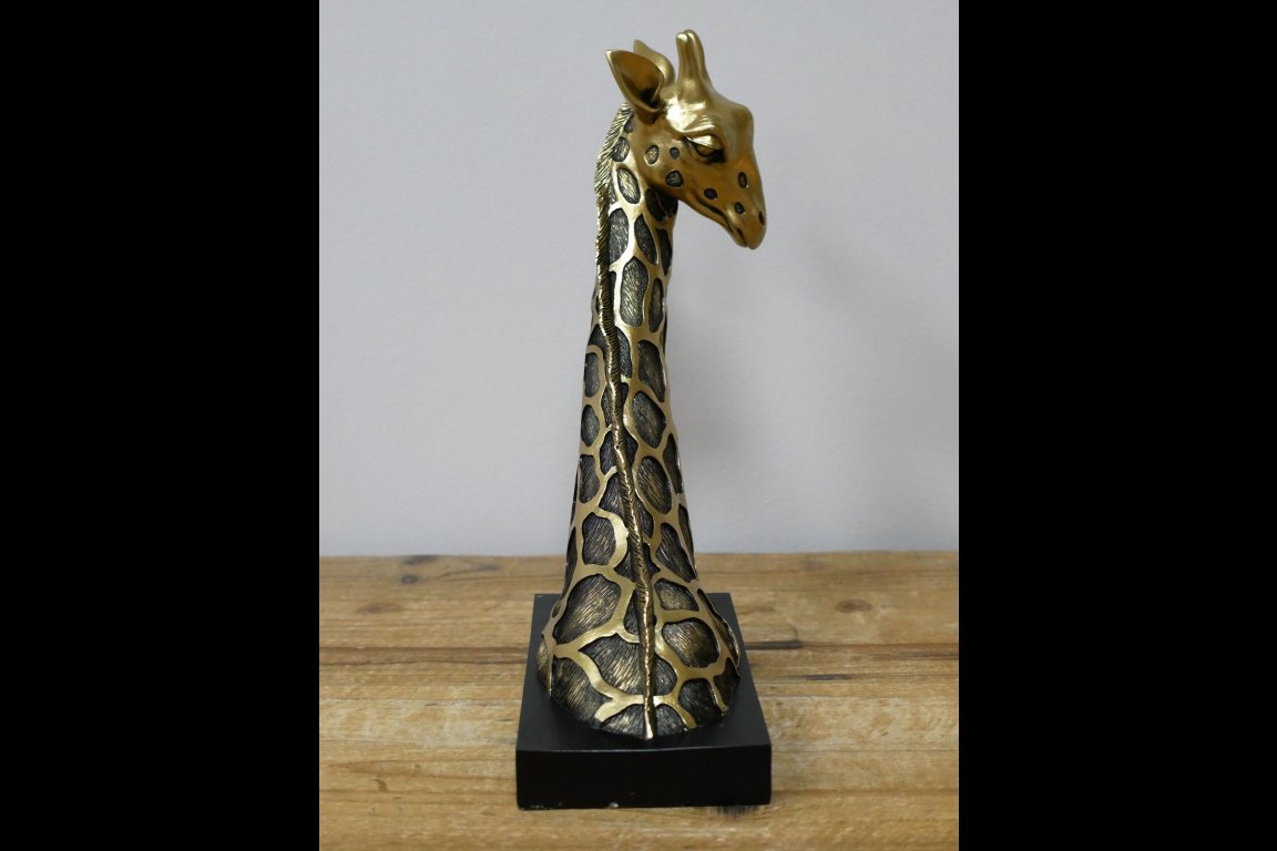 Giraffe Head (L)