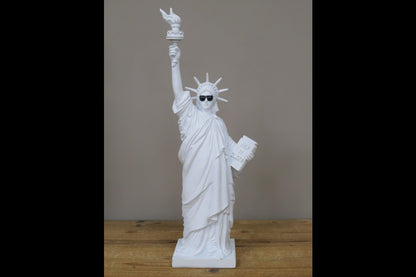 Cool Libby - White