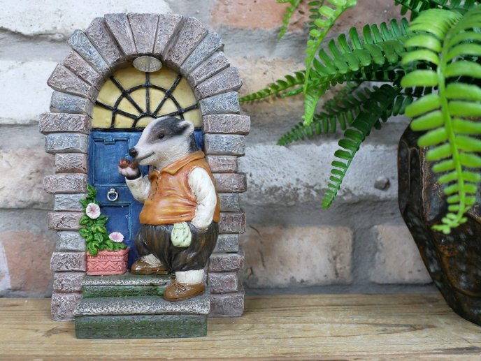 Badger Door - Solar Light