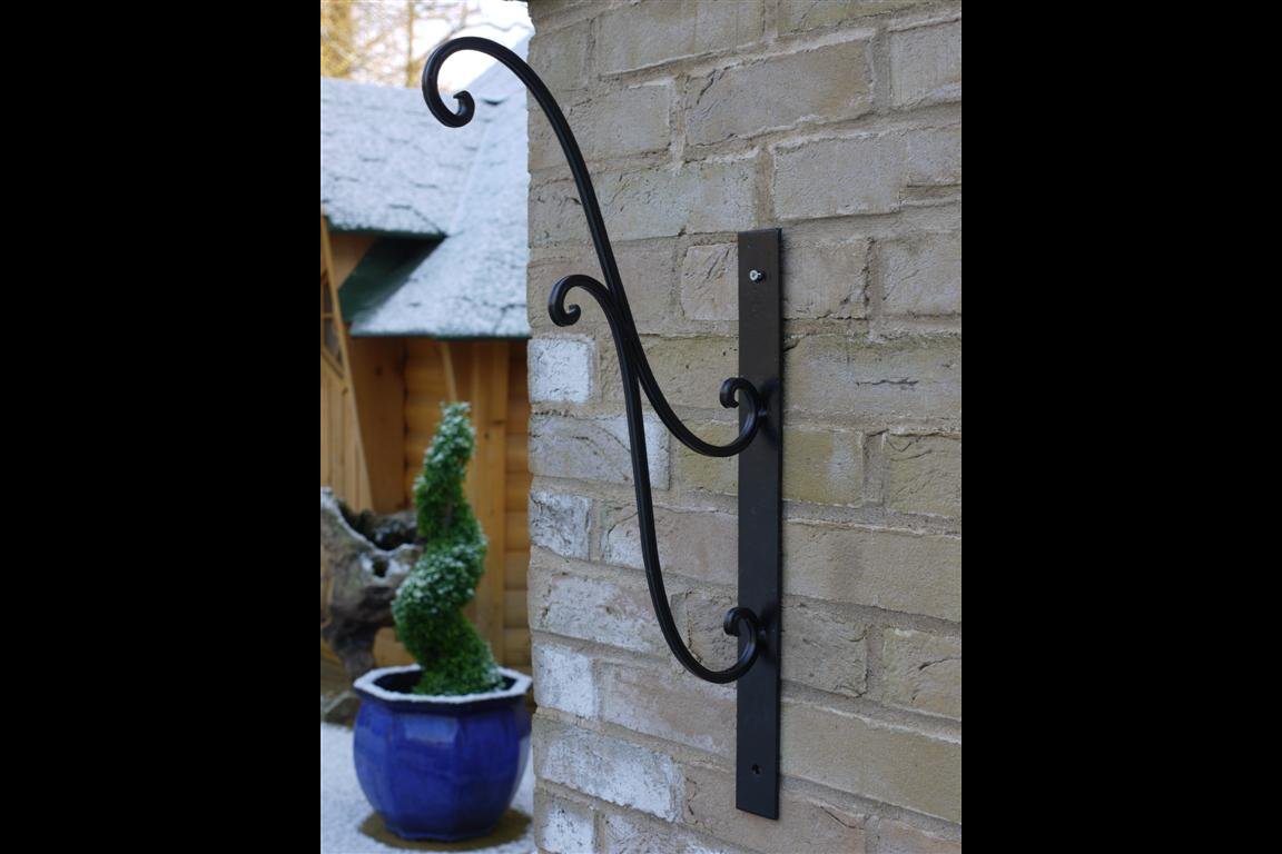 Black Bracket