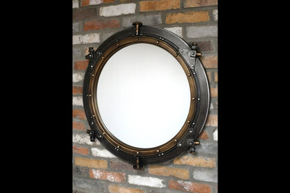 Circle Mirror