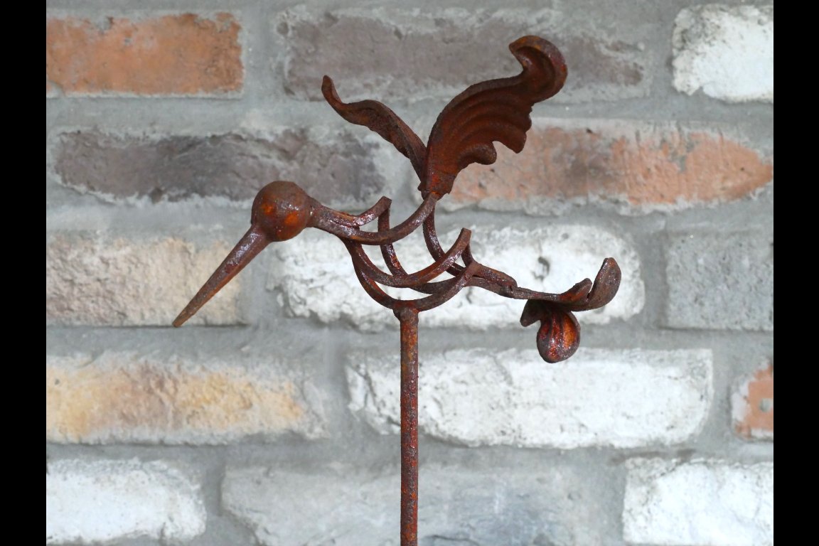Rusty Bird Stake