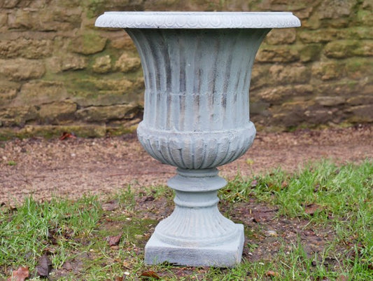 C3 Urn No Base O/C Finish