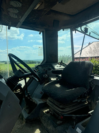MASSEY FURGUSON 3080 LOADER TRACTOR