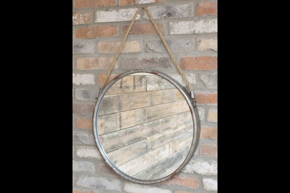 Circle Mirror
