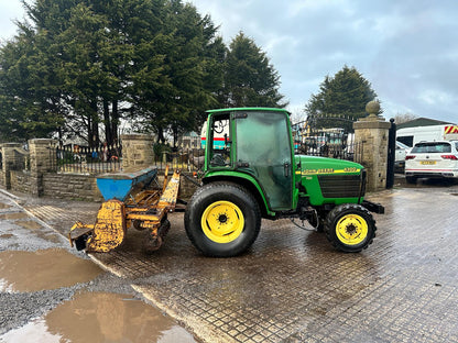 JOHN DEERE 4300 32HP 4WD COMPACT TRACTOR