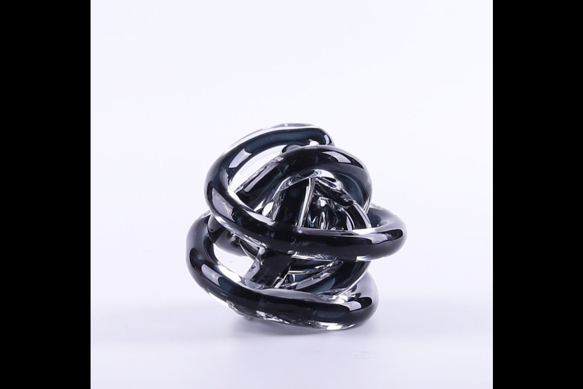 Glass Knot - Black & Clear
