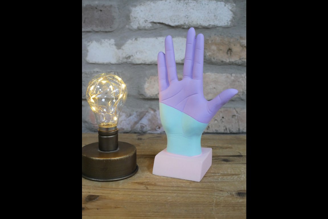 Hand Decoration