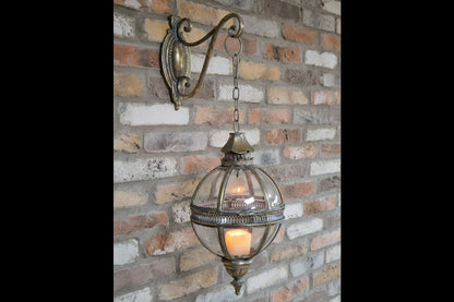 Lantern & Bracket