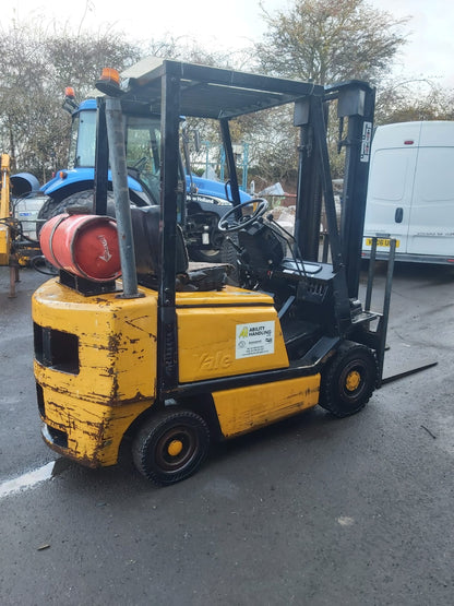 YALE 2 TONNE GAS FORKLIFT TRUCK