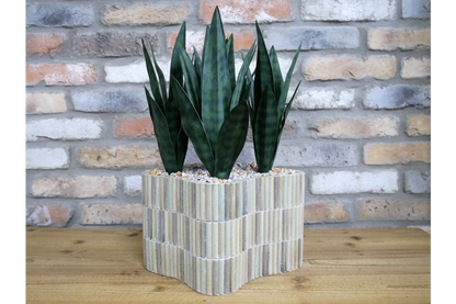 Planter & Artificial Plants