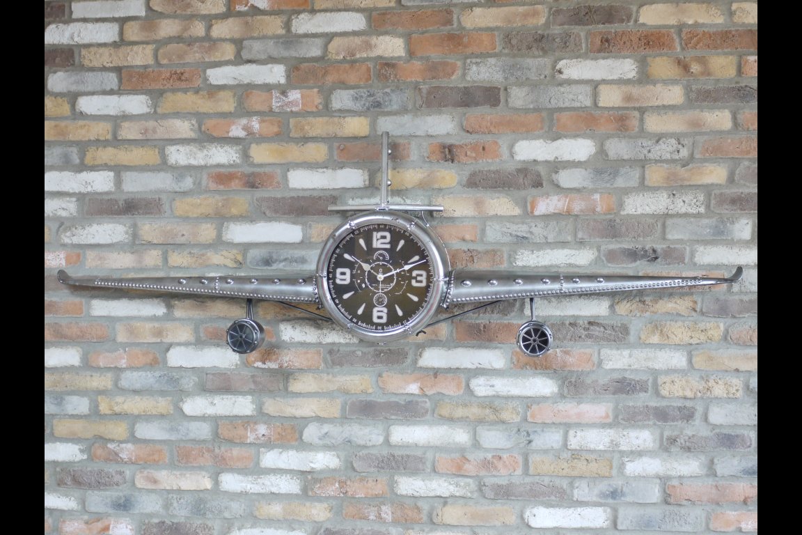 Aeroplane Clock