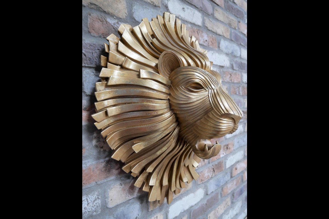 Lion Head