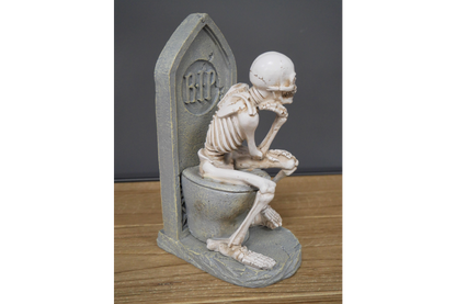 Skeleton On The Loo