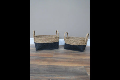 Set Of Two Baskets / Planters