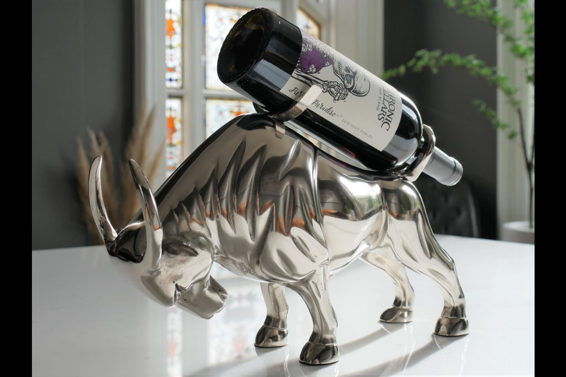 Bull Bottle Holder