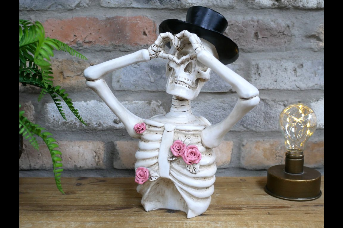 Love Skeleton