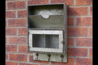 Wall Storage Unit