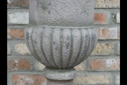 Urn