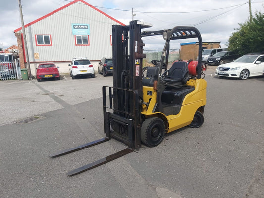 CATERPILLAR GP18N LPG FORKLIFT, CAPACITY 1750 KG, YEAR 2005, NOMINAL POWER:42 KW FORK HEIGHT: 4750MM