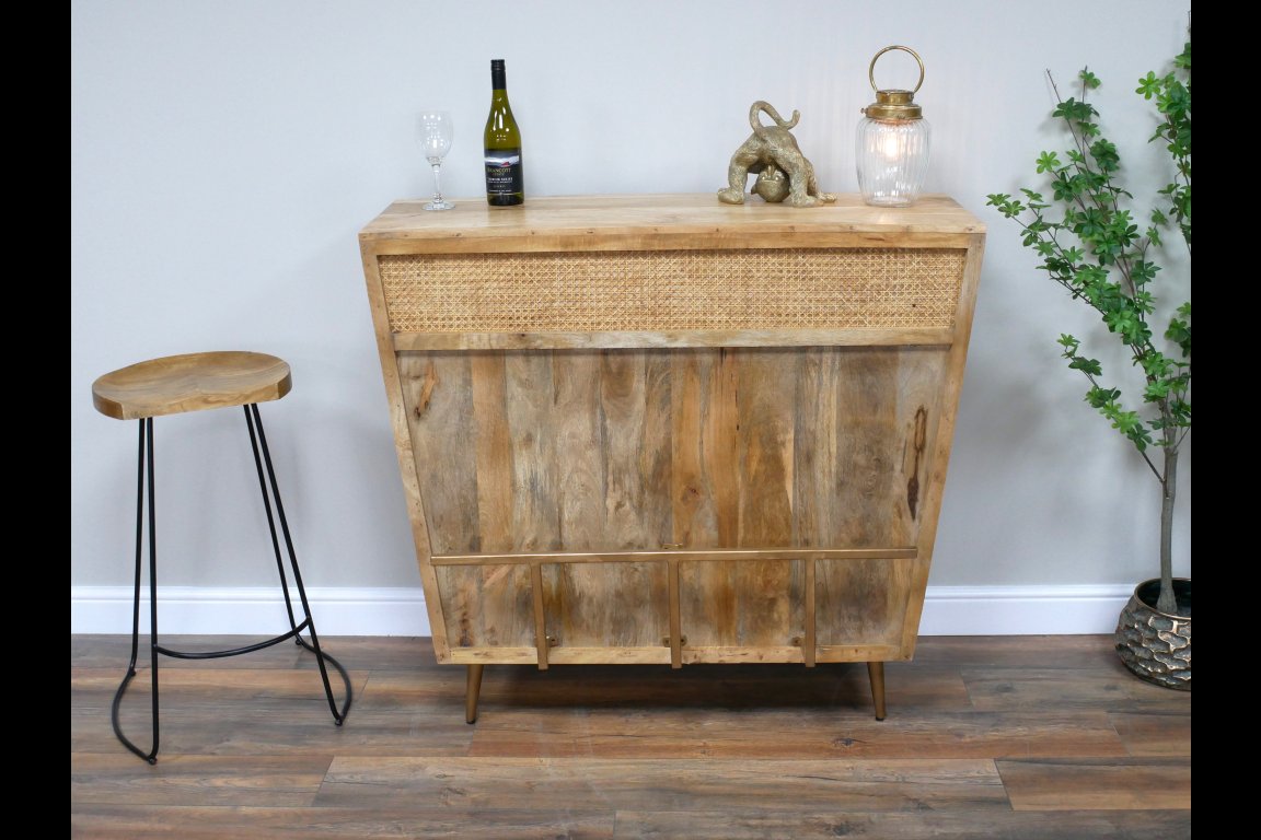 Retro Bar