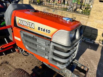 KUBOTA B1410 4WD COMPACT TRACTOR WITH WESSEX 4FT MENAGE LEVELLER