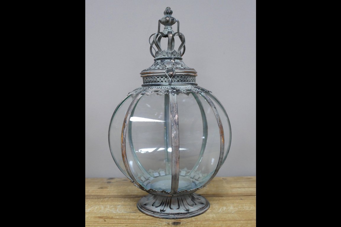 Round Lantern