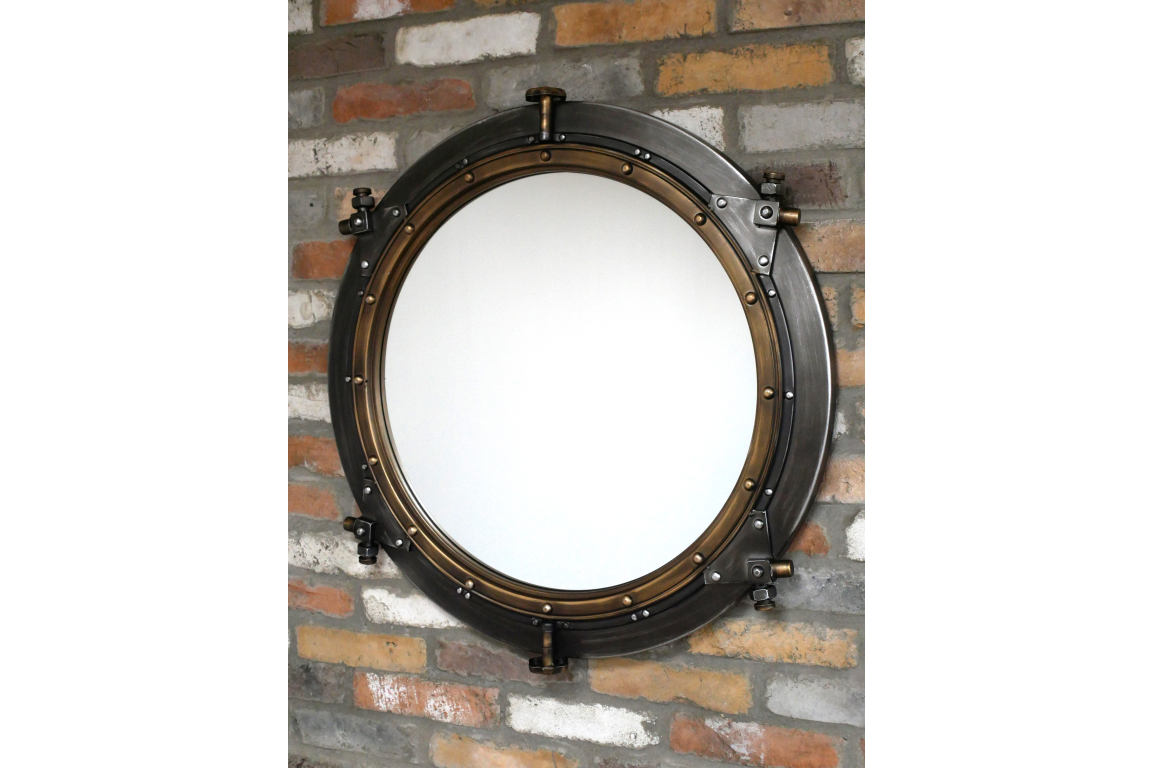Circle Mirror